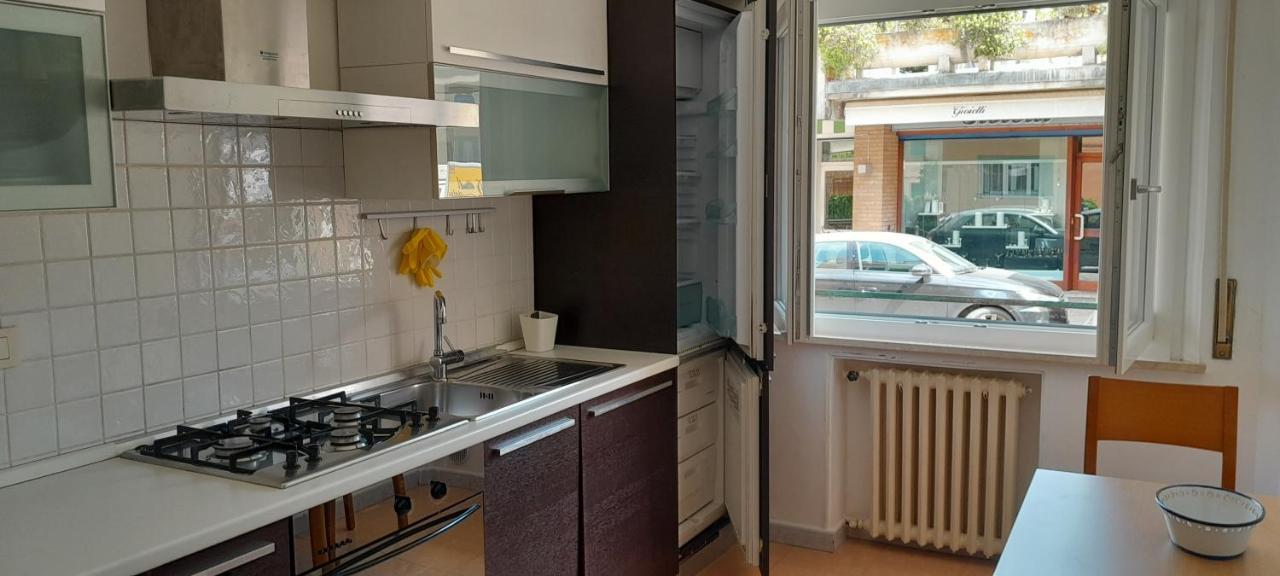 Numana Centro A 500 Mt Mare, Trilocale Con 2 Camere A Letti Piani, 1 Posto Auto Exterior foto